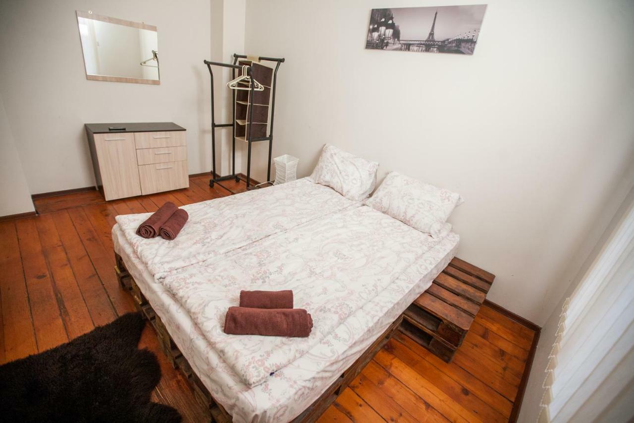 Hot Spot Apartments София Экстерьер фото