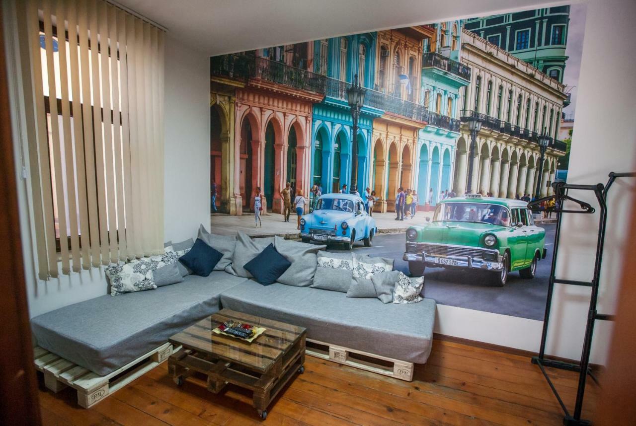Hot Spot Apartments София Экстерьер фото