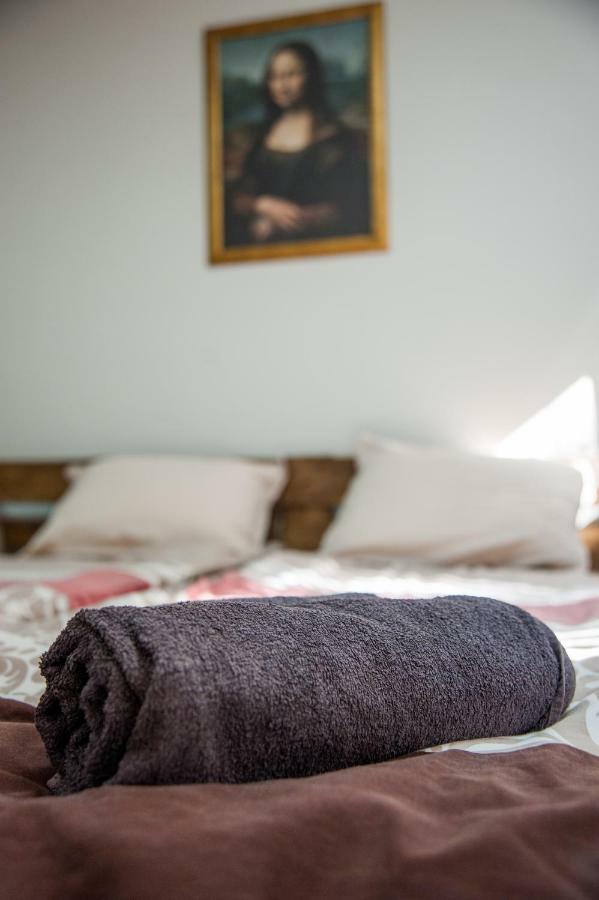 Hot Spot Apartments София Экстерьер фото